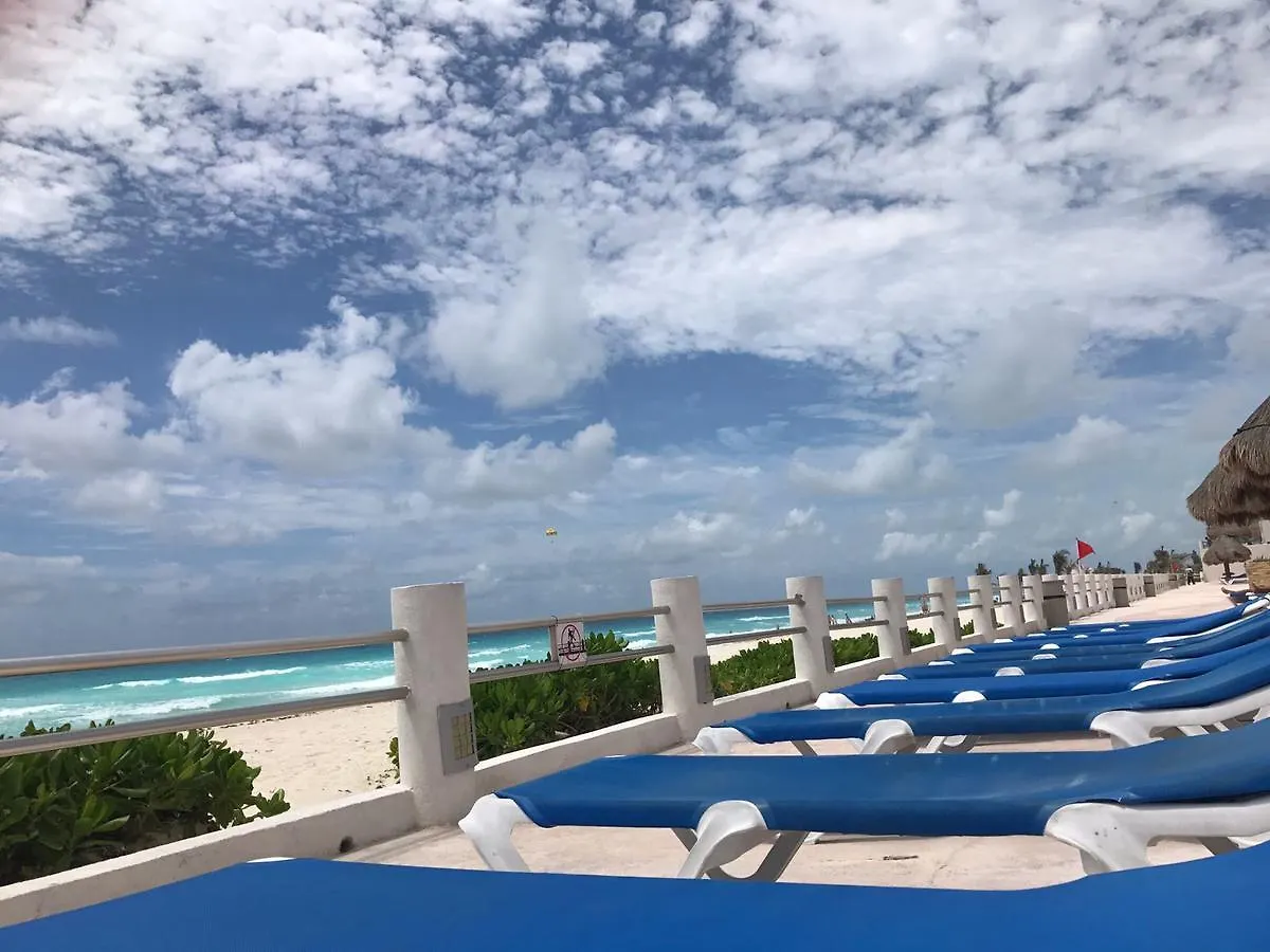 Penthouse Tiburon Ballena Lägenhet Cancún Mexiko