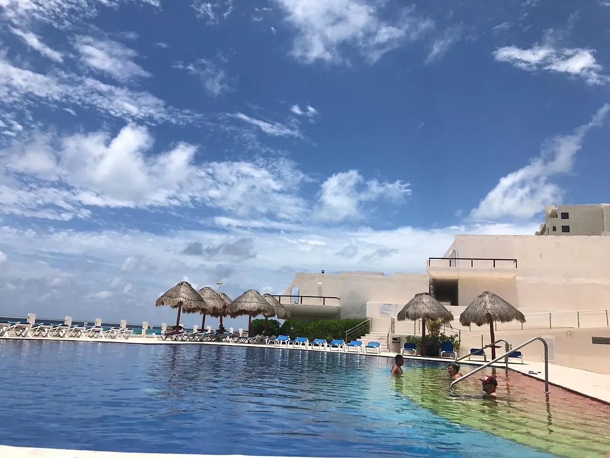Penthouse Tiburon Ballena Lägenhet Cancún